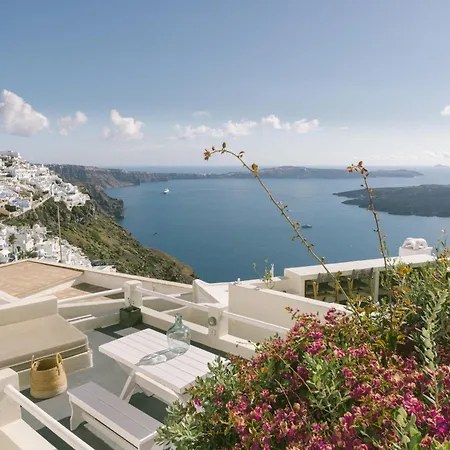 Blue Dolphins Hotel 3*