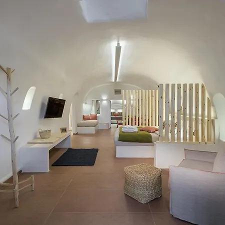 Hotel Blue Dolphins 3*
