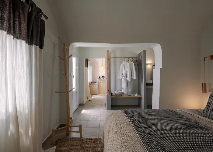 蓝海豚公寓 3* 菲罗斯特法尼