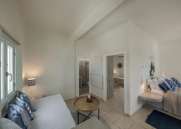 Hotel Blue Dolphins 3*