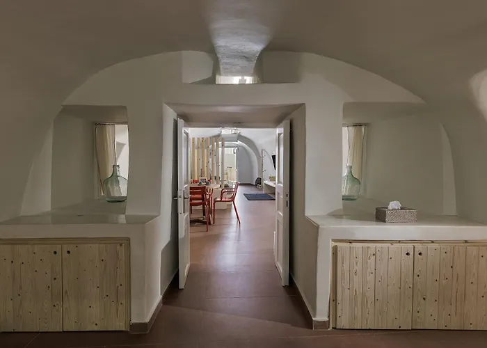 Blue Dolphins Hotel 3*