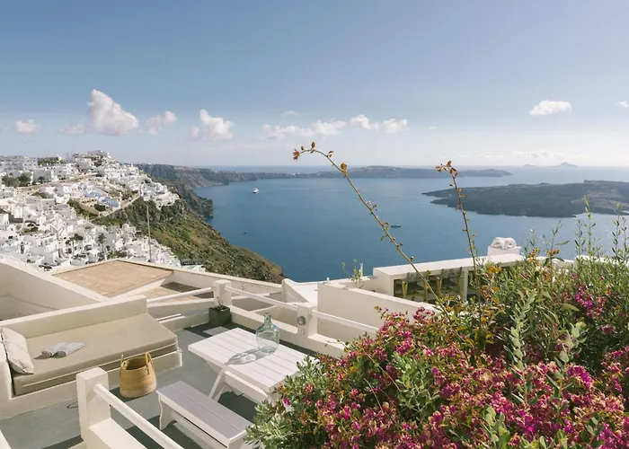 Blue Dolphins Hotel 3*