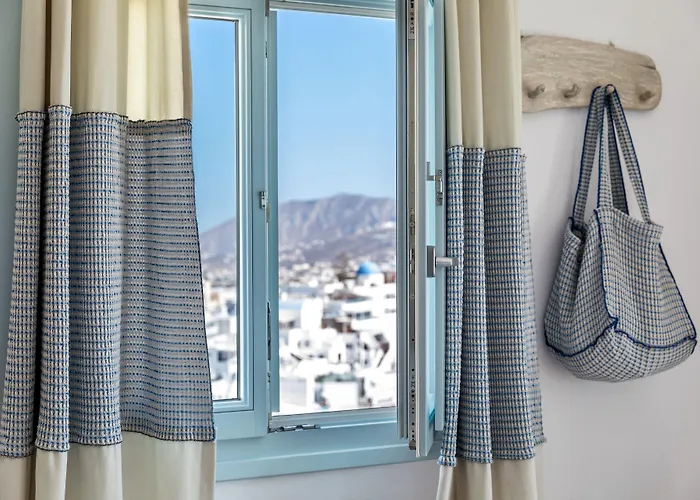 蓝海豚公寓 酒店 菲罗斯特法尼