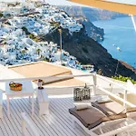 Blue Dolphins Hotel 3*