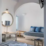 Hotel Blue Dolphins