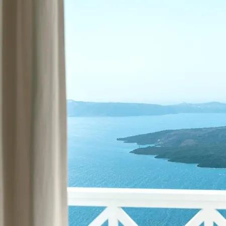 Blue Dolphins Fira (Santorini)