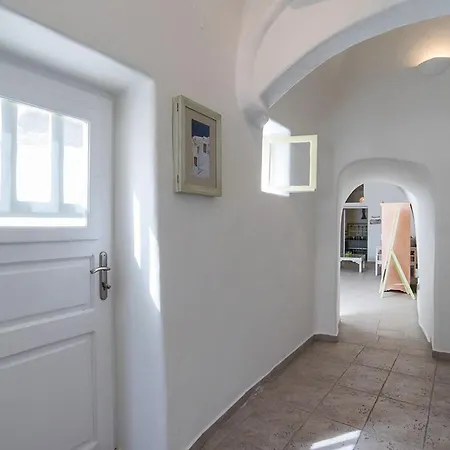 Hotel Blue Dolphins Fira (Santorini)