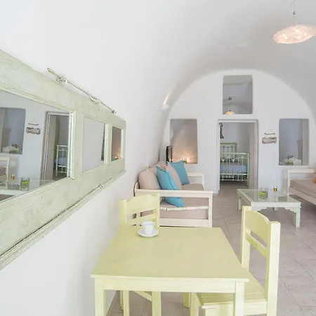 Hotel Blue Dolphins 3*