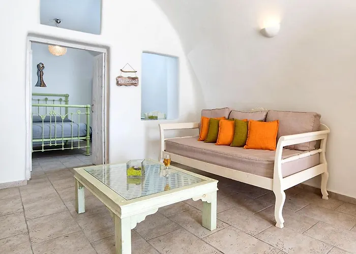 Blue Dolphins Hotel 3*