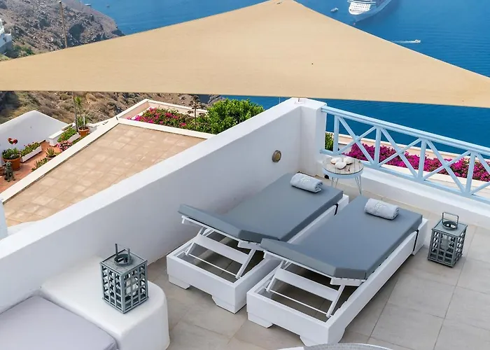 Blue Dolphins Hotel 3*