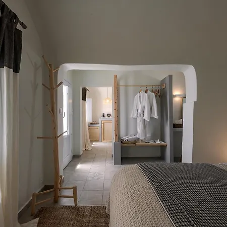 Blue Dolphins 3* فِروستيفاني