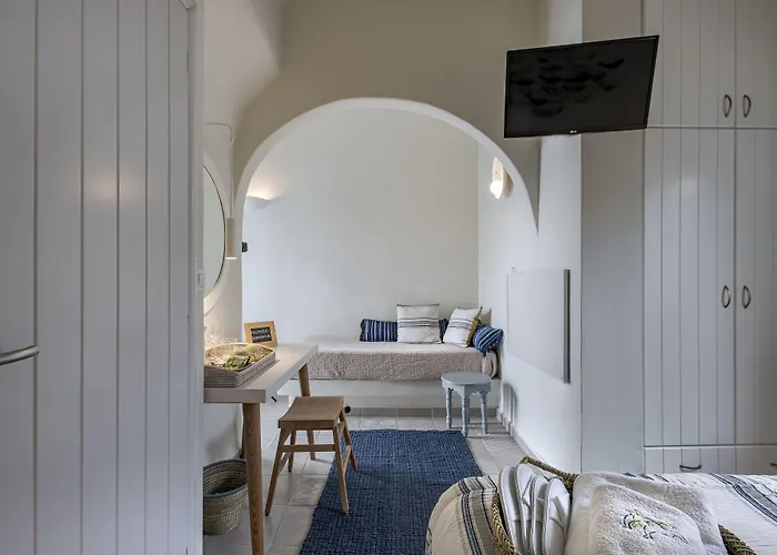 Hotel Blue Dolphins 3*